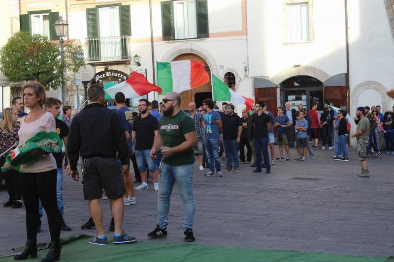 CasaPound Demonstration in Isernia am 05.09.2015