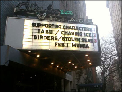 NYC: Aufführung im "Cinema Village"