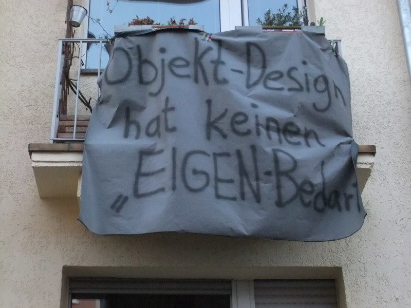 Transparente bei der Nachbar_innen